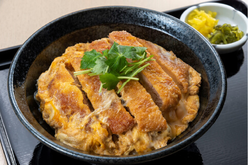 あおさ豚（地豚）カツ丼